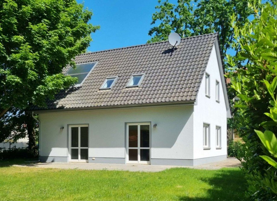 Gartenansicht Einfamilienhaus Brieselang