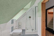 Badezimmer Mehrgenerationenhaus mit Tradition auf einem park�hnlichen Gartengrundst�ck