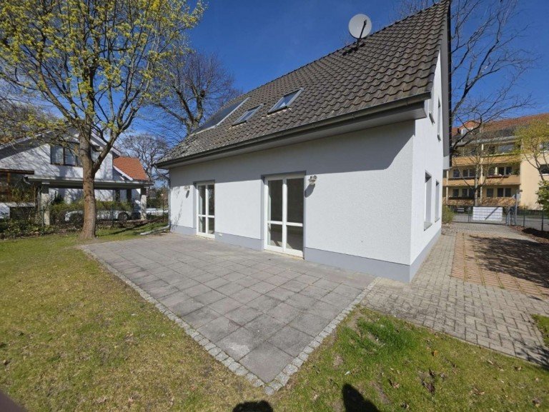 Terrasse Brieselang Einfamilienhaus Modernes und familienfreundliches Einfamilienhaus