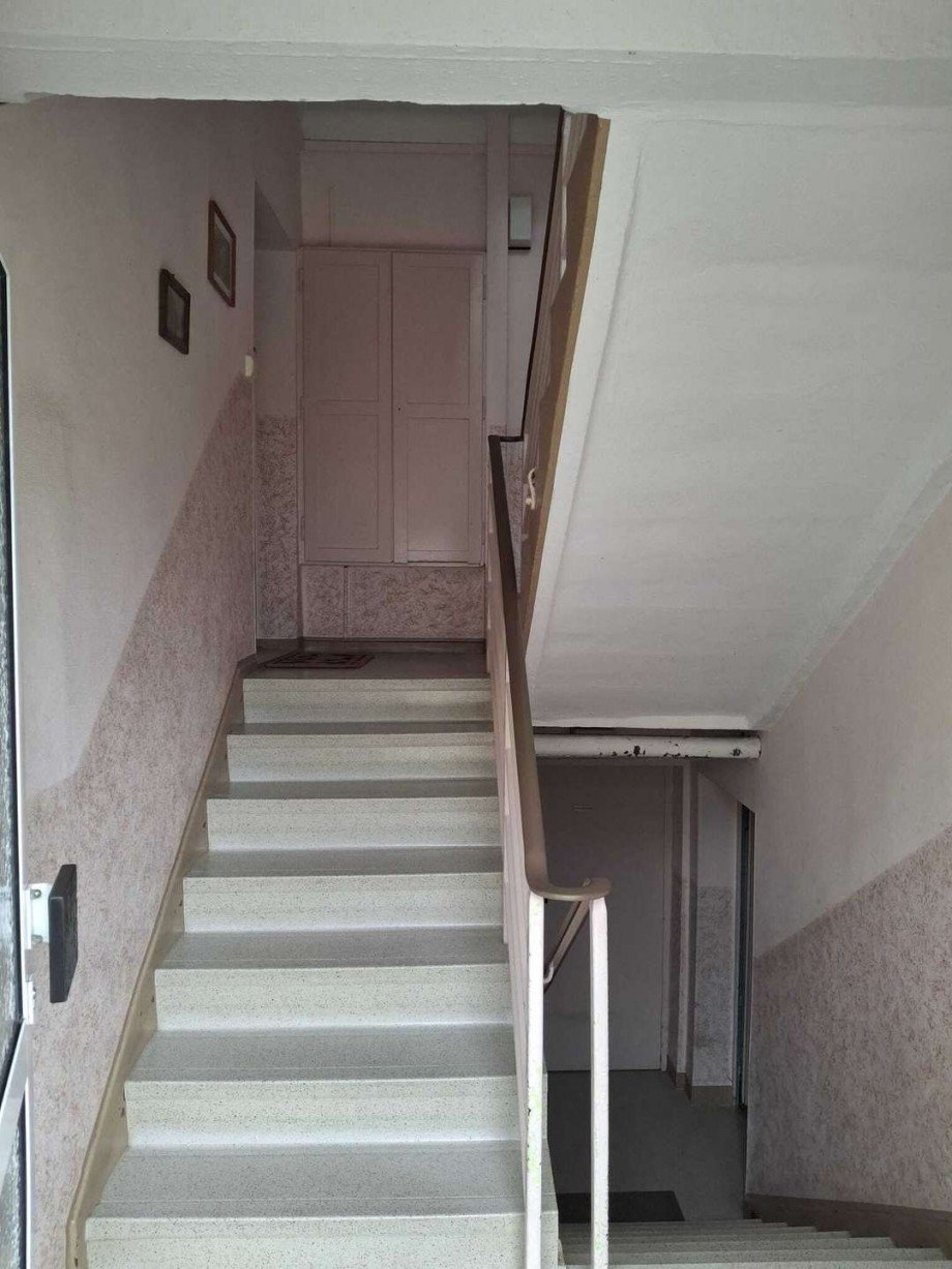 Treppenhaus Etagenwohnung Wei�enfels
