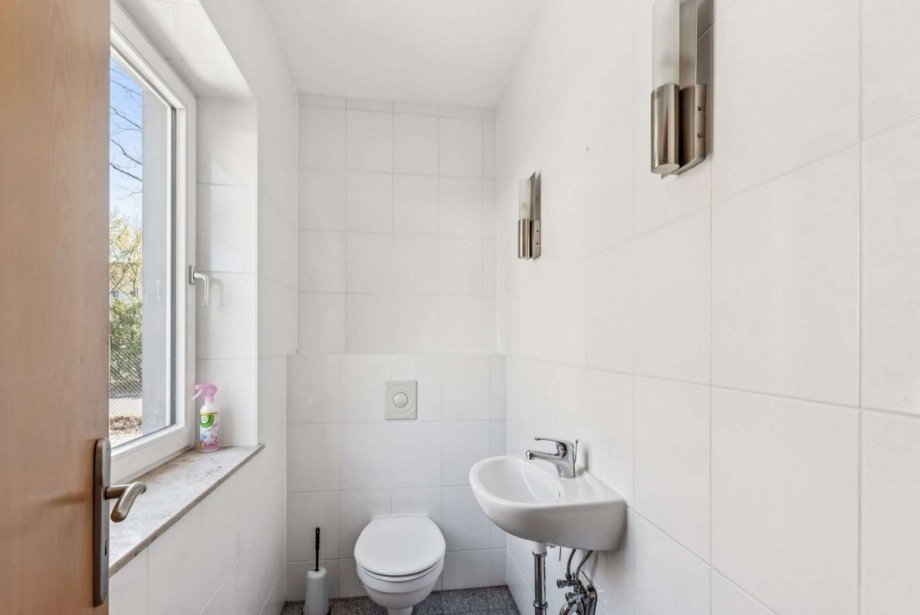 G�ste-WC Einfamilienhaus Brieselang