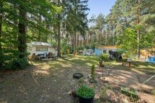 Garten Teilsaniertes Kleinhaus mit gro�em Wohnanh�nger auf idyllischem Grundst�ck