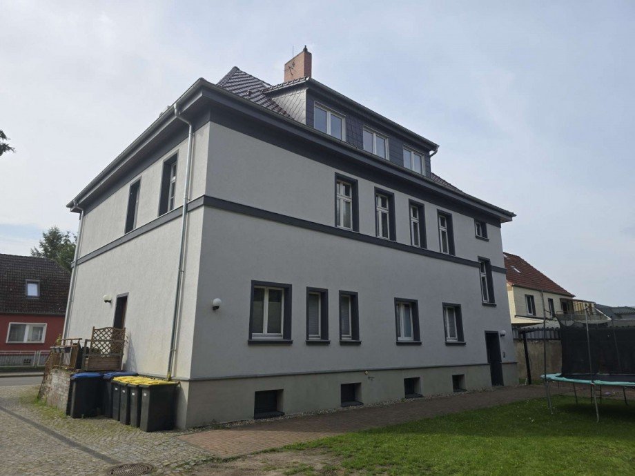 R�ckansicht Mehrfamilienhaus Premnitz