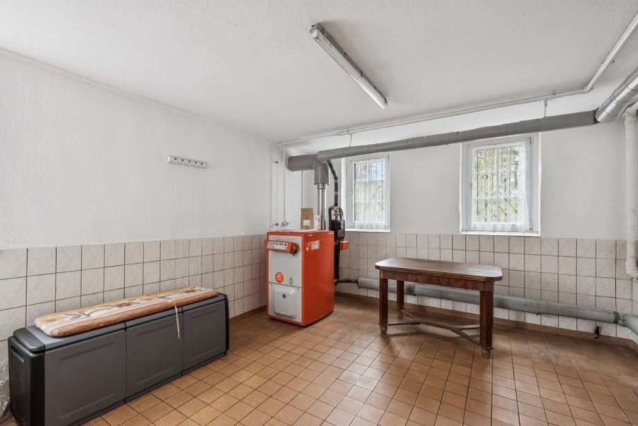 Heizung/ Waschk�che Zweifamilienhaus Zeuthen