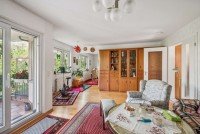 Bild (41bae7d3db3c6fce49c23178fab00a49): Sehr h�bsche 3-Zimmer Eigentumswohnung mit Balkon und Tiefgarage