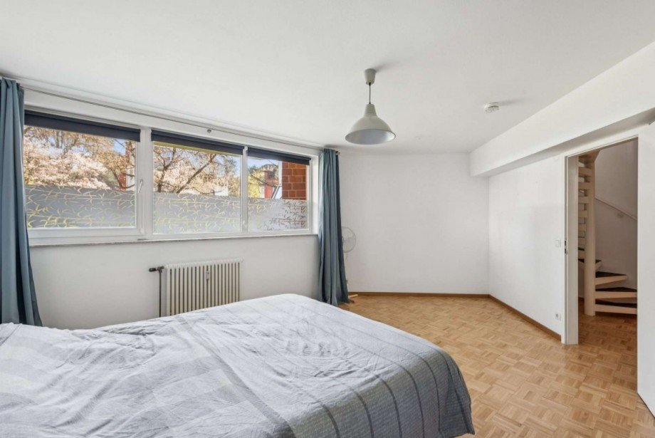 Schlafzimmer Souterrain Maisonettewohnung Berlin
