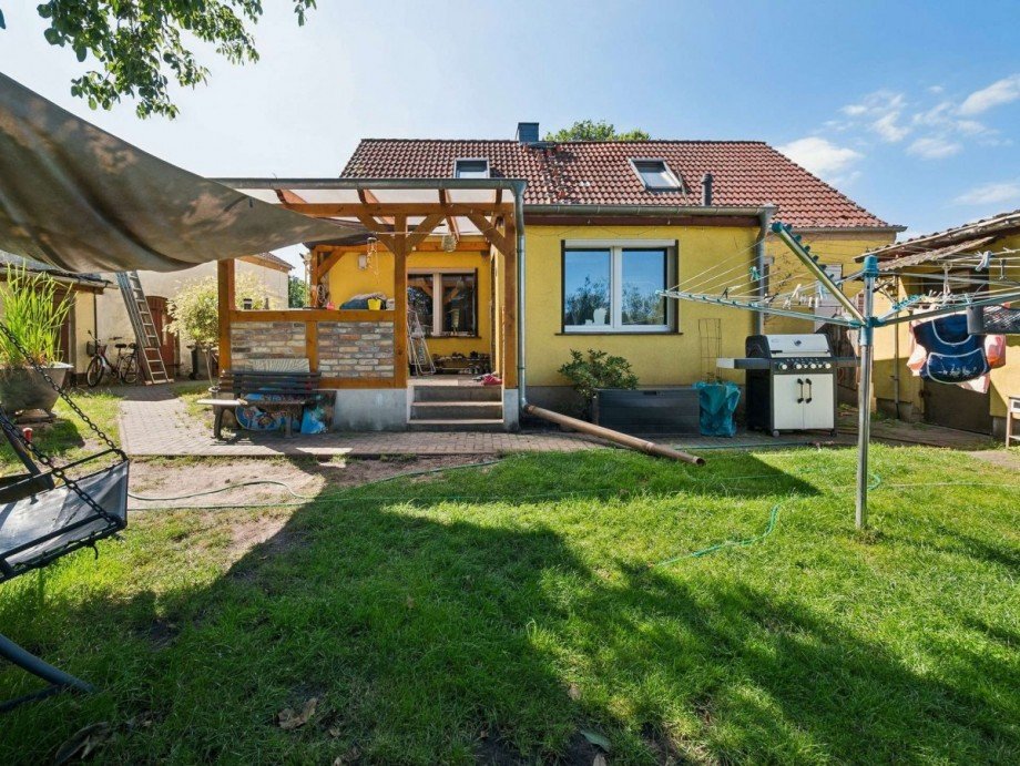 R�ckansicht Einfamilienhaus Nauen