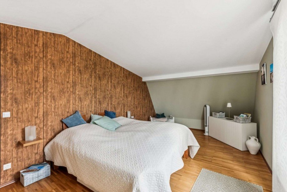 Schlafzimmer DG Zweifamilienhaus Berlin