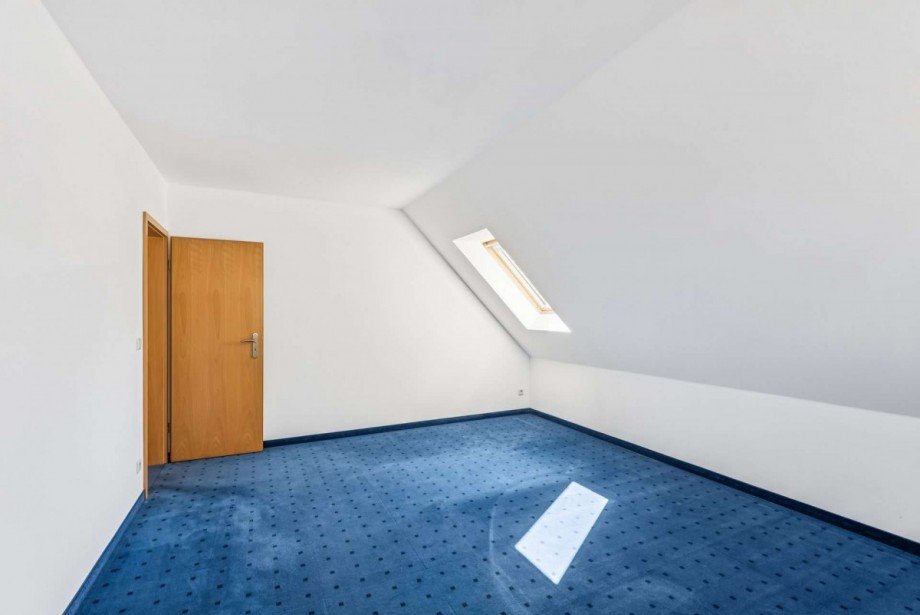 Zimmer DG Einfamilienhaus Brieselang