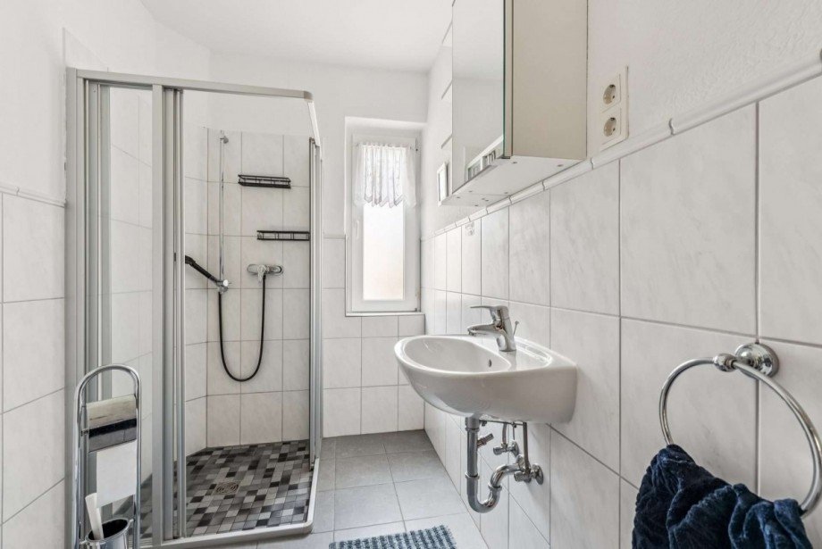Duschbad EG Zweifamilienhaus Berlin