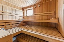 Sauna Sch�nes Ein- bis Zweifamilienhaus von Weber mit Sauna, Garage und Vollkeller
