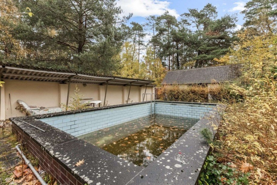 Pool Einfamilienhaus Borkwalde