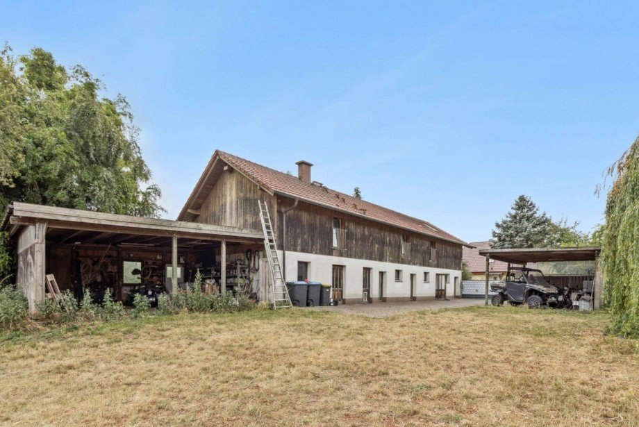Hof-Seite Zweifamilienhaus Wiesenaue