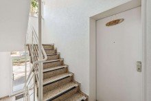 Hausflur Attraktive 5,5-Zimmer-Maisonettewohnung mit Balkon in ruhiger Lage