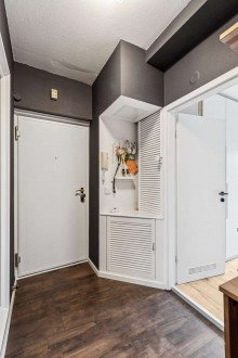 Flur Dachgeschoss-Highlight mit 3 Zimmern, Kamin & gro�er Terrasse im Herzen von Steglitz