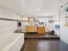 Badezimmer Gepflegtes Einfamilienhaus auf gro�em Grundst�ck