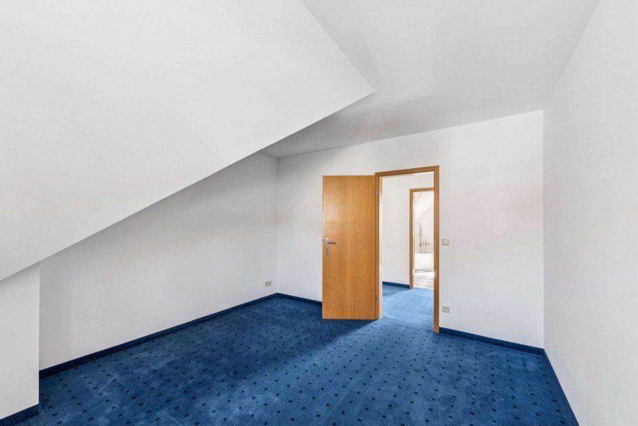Zimmer DG Einfamilienhaus Brieselang