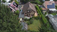 Drohnenbild Sch�nes Ein- bis Zweifamilienhaus von Weber mit Sauna, Garage und Vollkeller