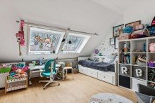 Zimmer Dachgeschoss-Highlight mit 3 Zimmern, Kamin & gro�er Terrasse im Herzen von Steglitz