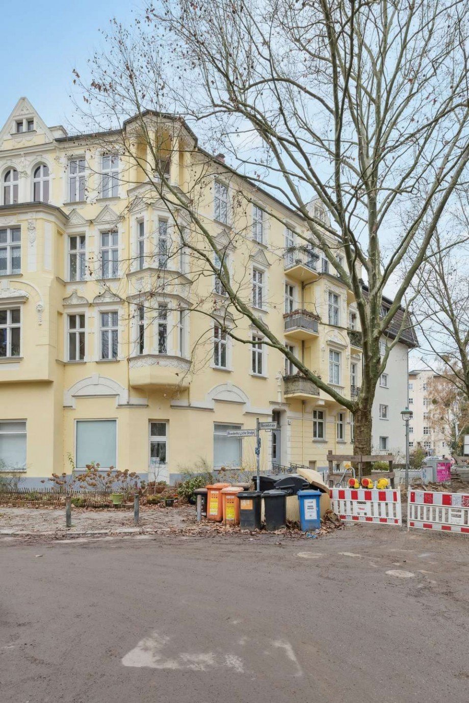 Hausansicht Dachgeschosswohnung Berlin