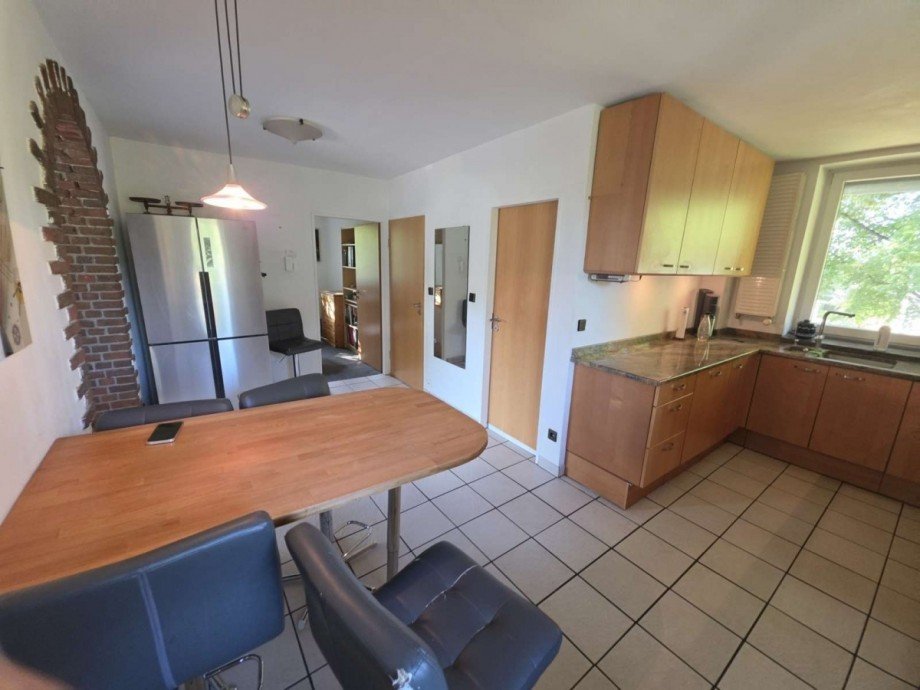 K�che mit Essbereich Maisonettewohnung Berlin