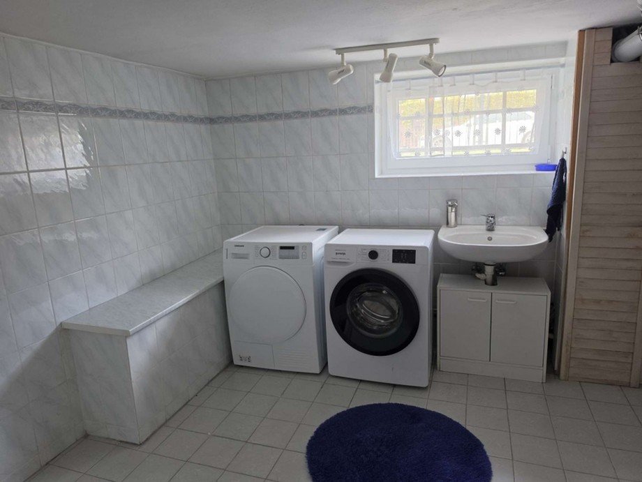 Waschk�che Keller Zweifamilienhaus Berlin