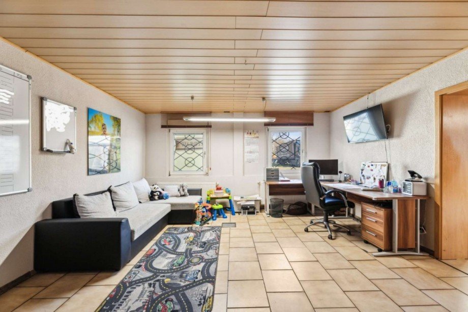 Ruheraum Halle / Lager / Produktion L�wenberger Land