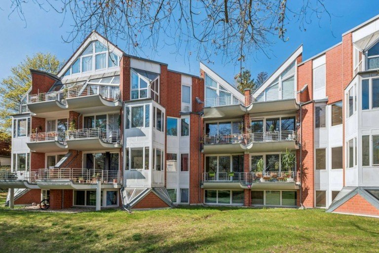 R�ckansicht Berlin Maisonettewohnung Attraktive 5,5-Zimmer-Maisonettewohnung mit Balkon in ruhiger Lage